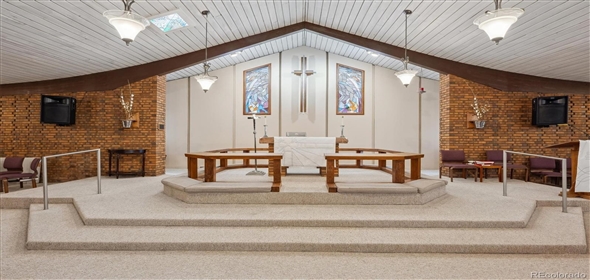 6774 W 66th Avenue Arvada Colorado, 80003 | Beautiful Sanctuary