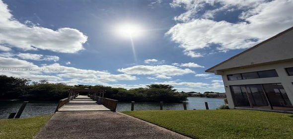 3300 NW 46th St # 102 Oakland Park Florida, 33309 | Amazing Condo