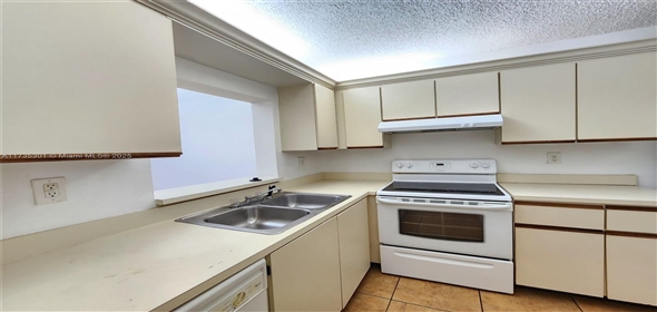 3300 NW 46th St # 102 Oakland Park Florida, 33309 | Amazing Condo