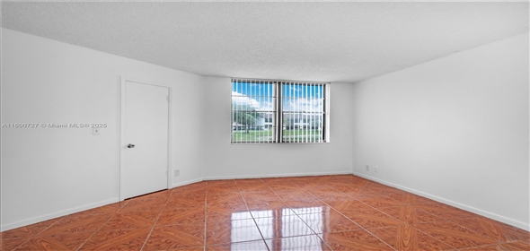 210 Lake Pointe Dr # 109 Oakland Park Florida, 33309 | Amazing Condo