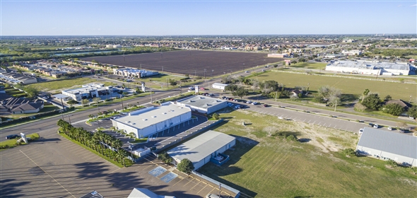 2104 S. McColl Rd. Edinburg Texas, 78539 | McColl Shopping Center