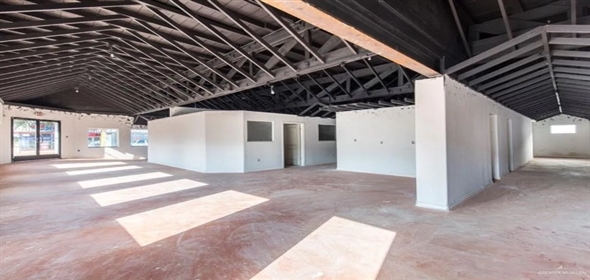 225 E. Cano St. Edinburg Texas, 78539 | Exceptional Corner Location