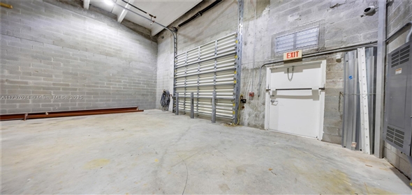 11383 NW 122nd St # 9 Medley Florida, 33178 | Beautiful Free Standing Space