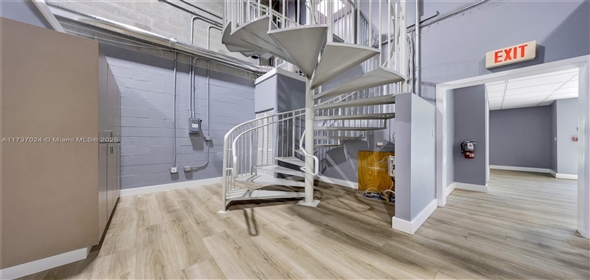 11383 NW 122nd St # 9 Medley Florida, 33178 | Beautiful Free Standing Space