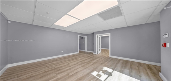 11383 NW 122nd St # 9 Medley Florida, 33178 | Beautiful Free Standing Space