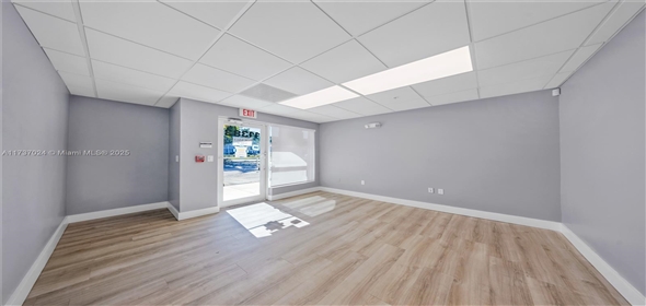 11383 NW 122nd St # 9 Medley Florida, 33178 | Beautiful Free Standing Space