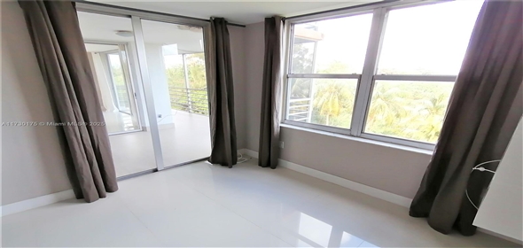 17890 W Dixie Hwy 518 Hwy # 518 North Miami Beach Florida, 33160 | Amazing Condo