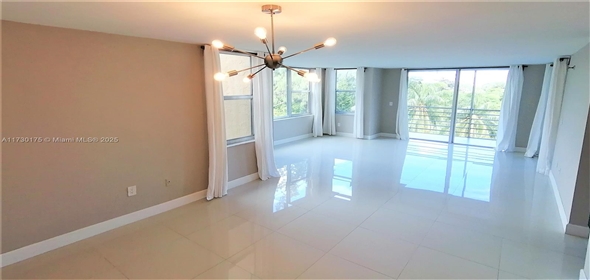 17890 W Dixie Hwy 518 Hwy # 518 North Miami Beach Florida, 33160 | Amazing Condo