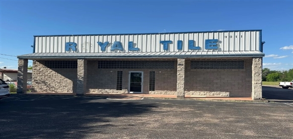 3911 W State Highway 107 Edinburg Texas, 78539 | Industrial Building