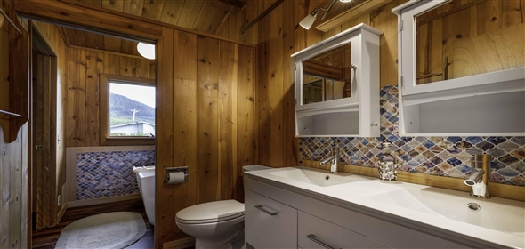 3818 Fairview Avenue Ketchikan Alaska, 99901 | Stunning Residence