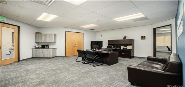 10390 Bradford Road # 100 Littleton Colorado, 80127 | Prime Owner/User Office Opportunity in Littleton, CO