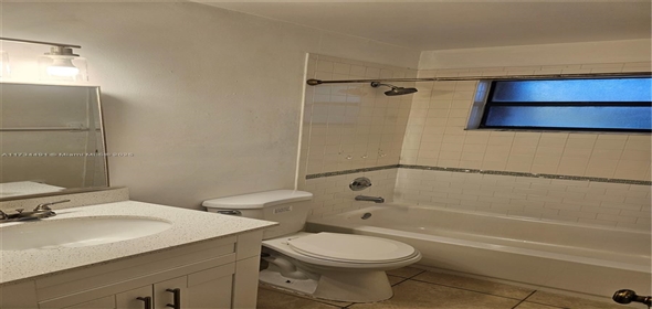 6555 W 26th Dr # 22-35 Hialeah Florida, 33016 | Beautiful Condo