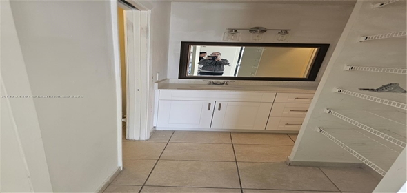 6555 W 26th Dr # 22-35 Hialeah Florida, 33016 | Beautiful Condo