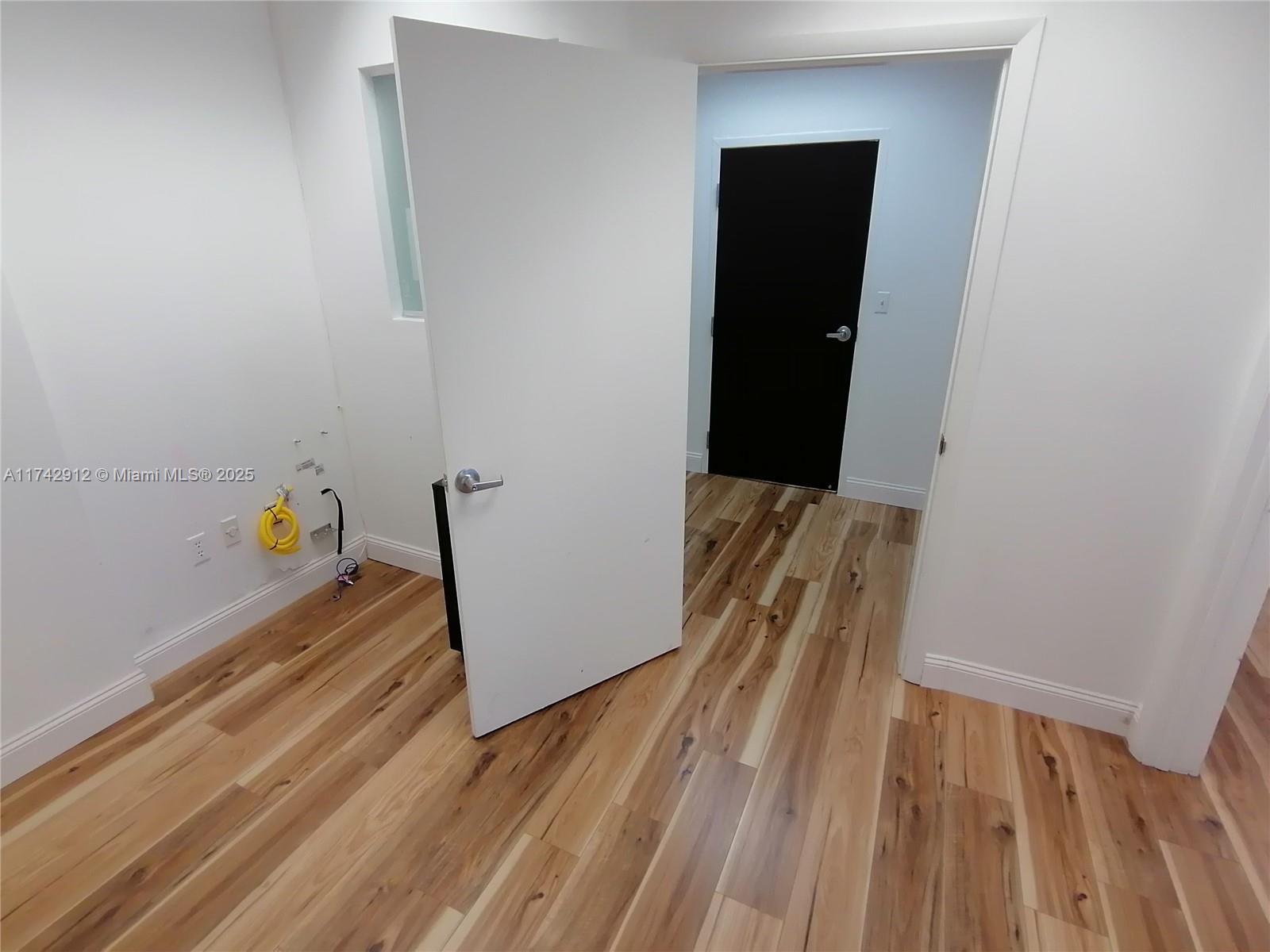 Office for Sale in North Miami Florida 33181