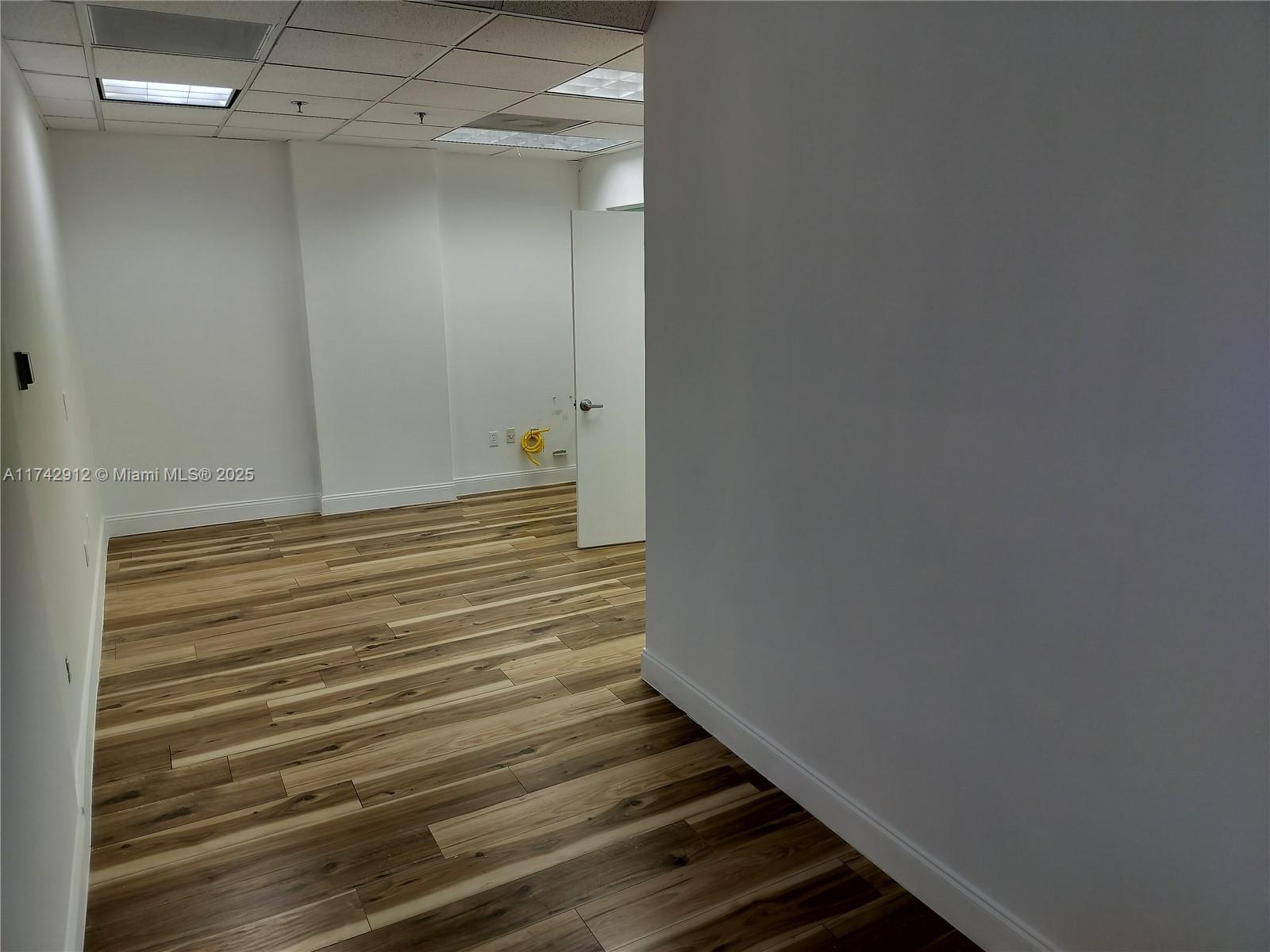 Office for Sale in North Miami Florida 33181