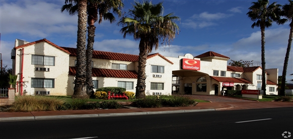 24412 Sunnymead Blvd Moreno Valley California, 92553 | Econo Lodge Hotel - Prime Investment Opportunity in Moreno Valley, CA