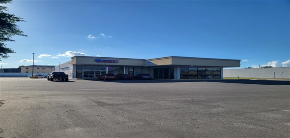 2711 W. Old US Highway 441 Mount Dora Florida, 32757 | Shopping Center