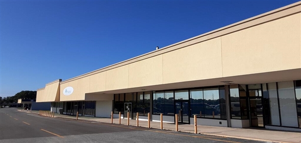 2711 W. Old US Highway 441 Mount Dora Florida, 32757 | Shopping Center