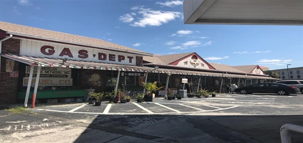 1212 Main Street Wildwood Florida, 34785 | Adjacent to the Turnpike