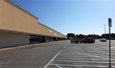  Retail/Office/Medical Space For Lease