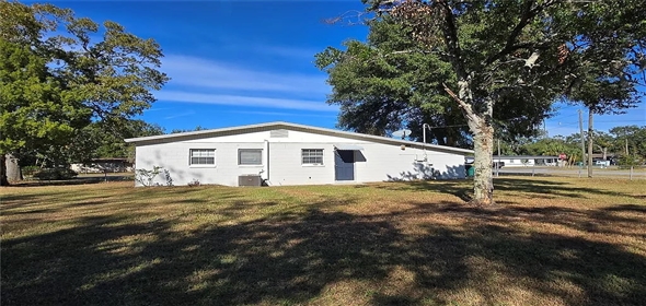 605 Shiloh St Fruitland Park Florida, 34731 | Exclusive Single Home