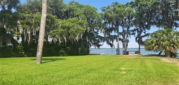 1101 Lakeshore Blvd Tavares Florida, 32778 | Stunning Totally Renovated Home
