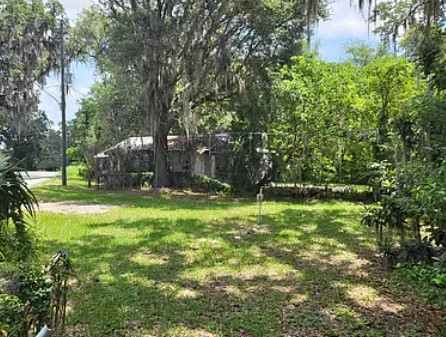 Great location. Close to several major Highways