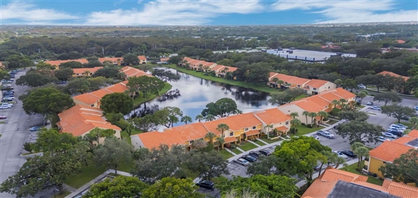 3694 Coral Tree Cir # 3694 Coconut Creek Florida, 33073 | Beautiful Townhouse