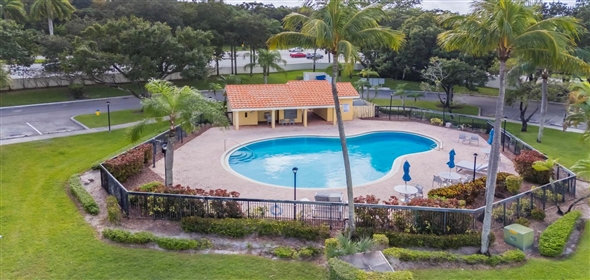 3694 Coral Tree Cir # 3694 Coconut Creek Florida, 33073 | Beautiful Townhouse