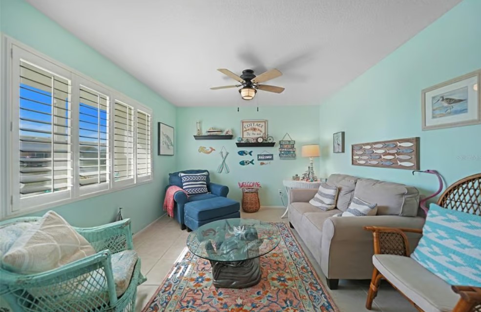 Adorable COASTAL VIBES Home in Gardens of Gulf Cove