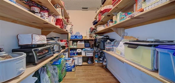 13570 Overton AVENUE Port Charlotte Florida, 33981 | Perfect Oasis in Beautifully Maintained Home