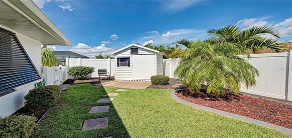 13570 Overton AVENUE Port Charlotte Florida, 33981 | Perfect Oasis in Beautifully Maintained Home