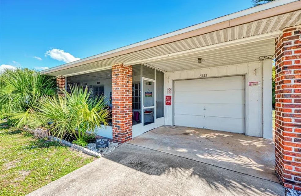 Exclusive Home in Gardens of Gulf Cove