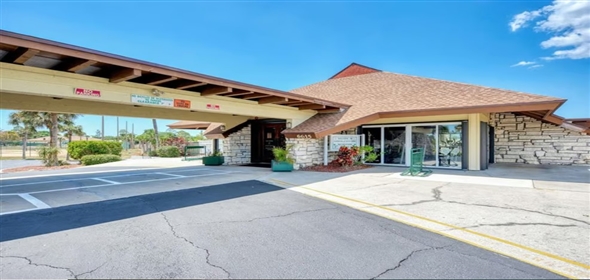 6522 Coliseum BOULEVARD Port Charlotte Florida, 33981 | Exclusive Home in Gardens of Gulf Cove