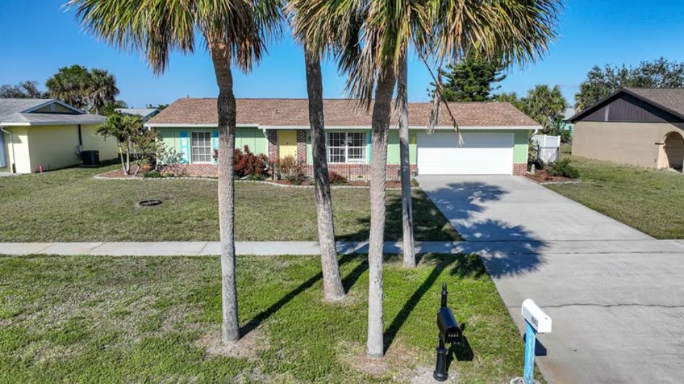 RARELY AVAILABLE TWO CAR GARAGE Single Family Home