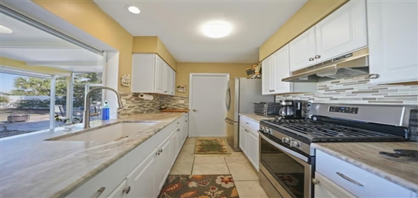 6543 Coliseum BOULEVARD Port Charlotte Florida, 33981 | RARELY AVAILABLE TWO CAR GARAGE Single Family Home