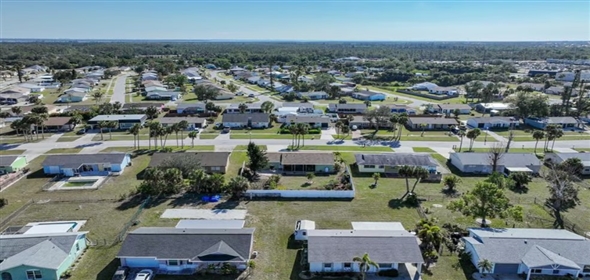 6543 Coliseum BOULEVARD Port Charlotte Florida, 33981 | RARELY AVAILABLE TWO CAR GARAGE Single Family Home