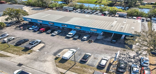 1156 E Donegan Ave Kissimmee Florida, 34744 | Shopping Plaza