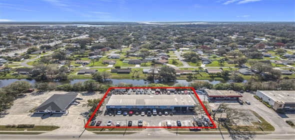 1156 E Donegan Ave Kissimmee Florida, 34744 | Shopping Plaza