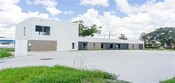 907 Person St Kissimmee Florida, 34741 | Free Standing Medical Building
