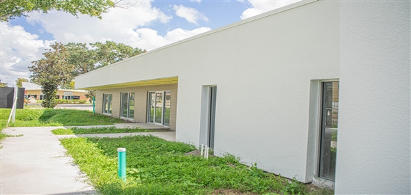 907 Person St Kissimmee Florida, 34741 | Free Standing Medical Building