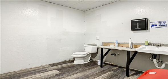 413 N 12th St Haines City Florida, 33844 | Commercial Building