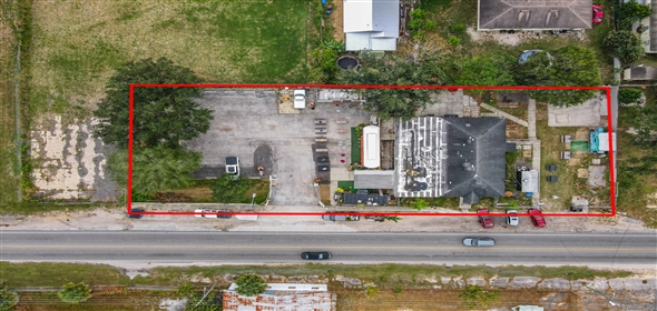 413 N 12th St Haines City Florida, 33844 | Commercial Building