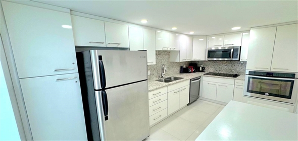 3901 S Ocean Dr # 10D Hollywood Florida, 33019 | Beautiful Condo