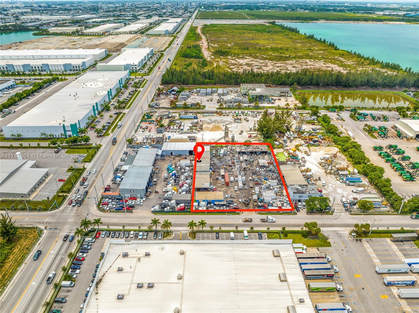 Land for Sale in Medley Florida 33178