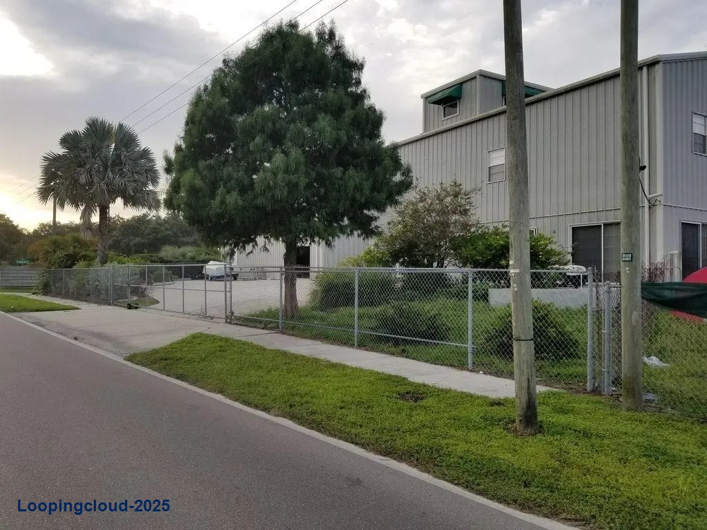 Warehouse for Sale in Tampa Florida 33616