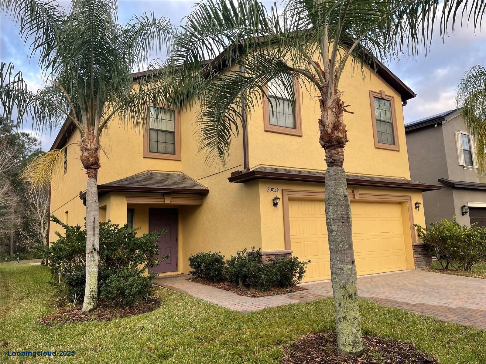 Tampa Family Home: Modern and Beautiful