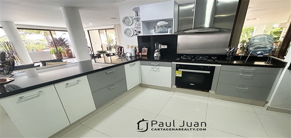 Kilometer 9 on the road to Barranquilla.  Bolivar, 130002 | Beautiful Single family home