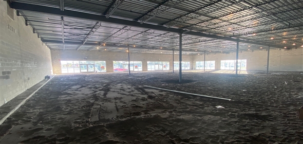 12189 East Colonial Drive Orlando Florida, 32826 | Park Square Plaza - Final Leasing