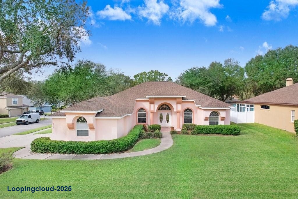 Stunning Singlefamily Property